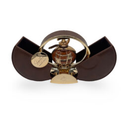 french-avenue-signature-brown-perfumes